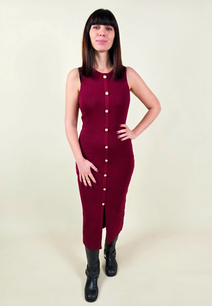 [00096] Robe longue bordeaux moulante à boutons dorés