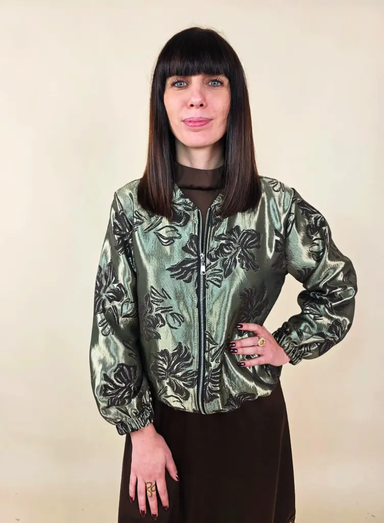 [00202] Blouson bomber zippée à motifs floral en relief style métalisé