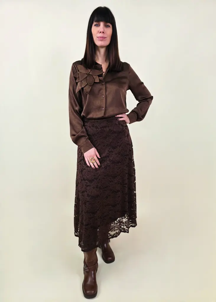 [00278] Jupe longue marron avec dentelle florale