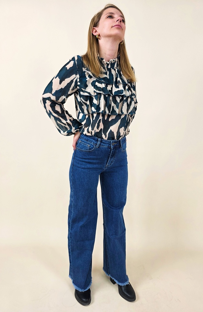 [00021_S] Jeans avec ourlet effiloché (S)