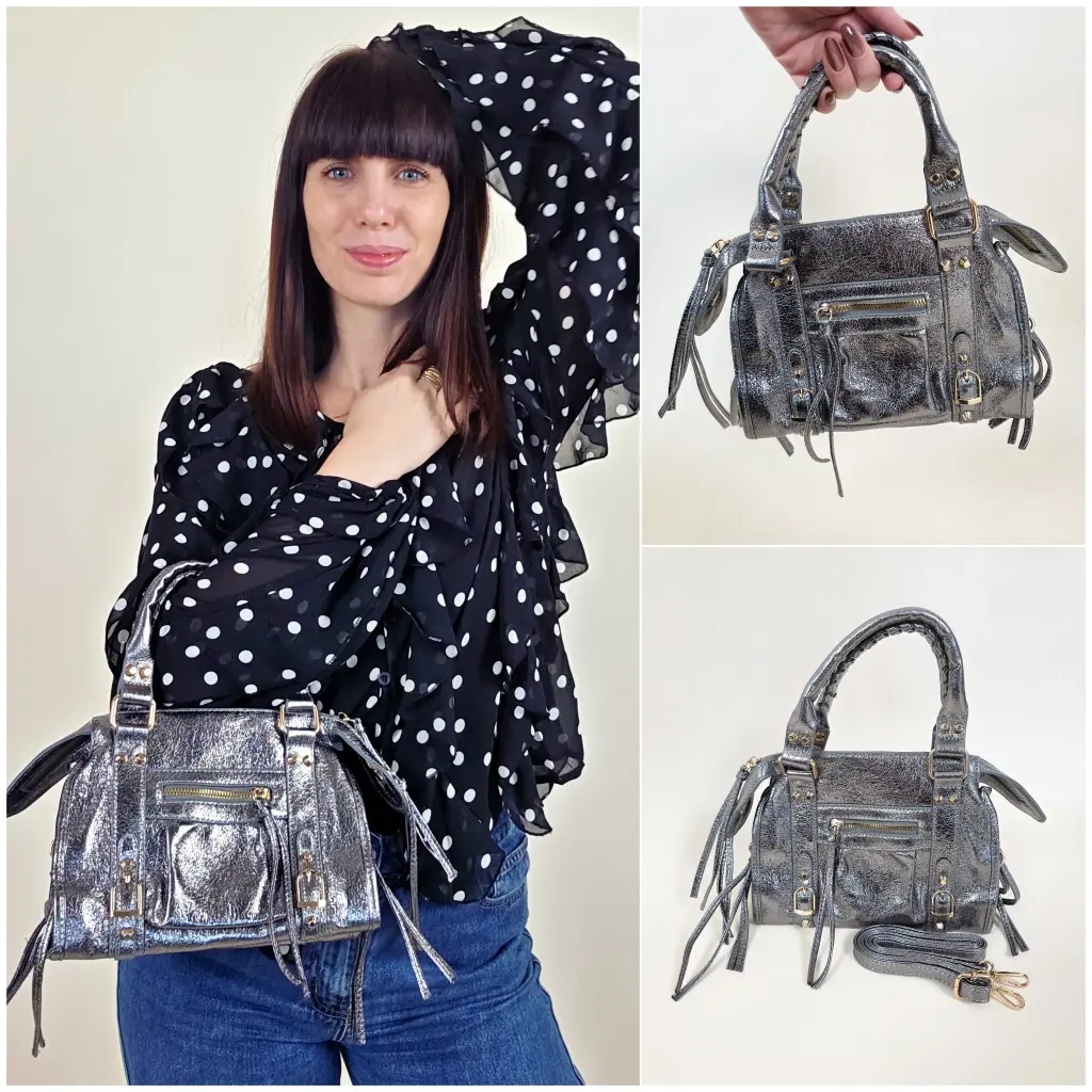 [00366] Sac à main argenté