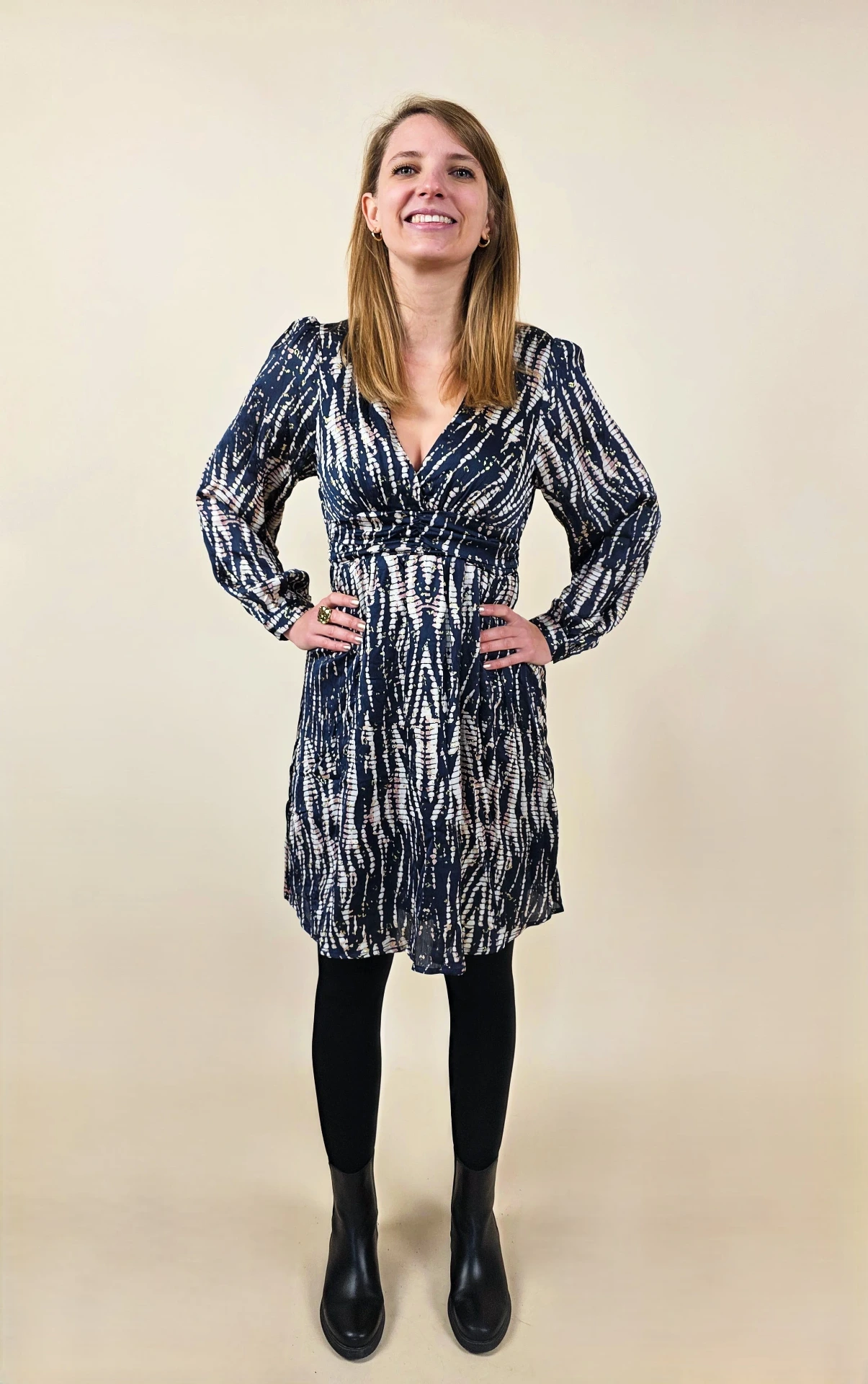 [00415_S] Robe imprimé graphique bleu marine, blanc  (S)