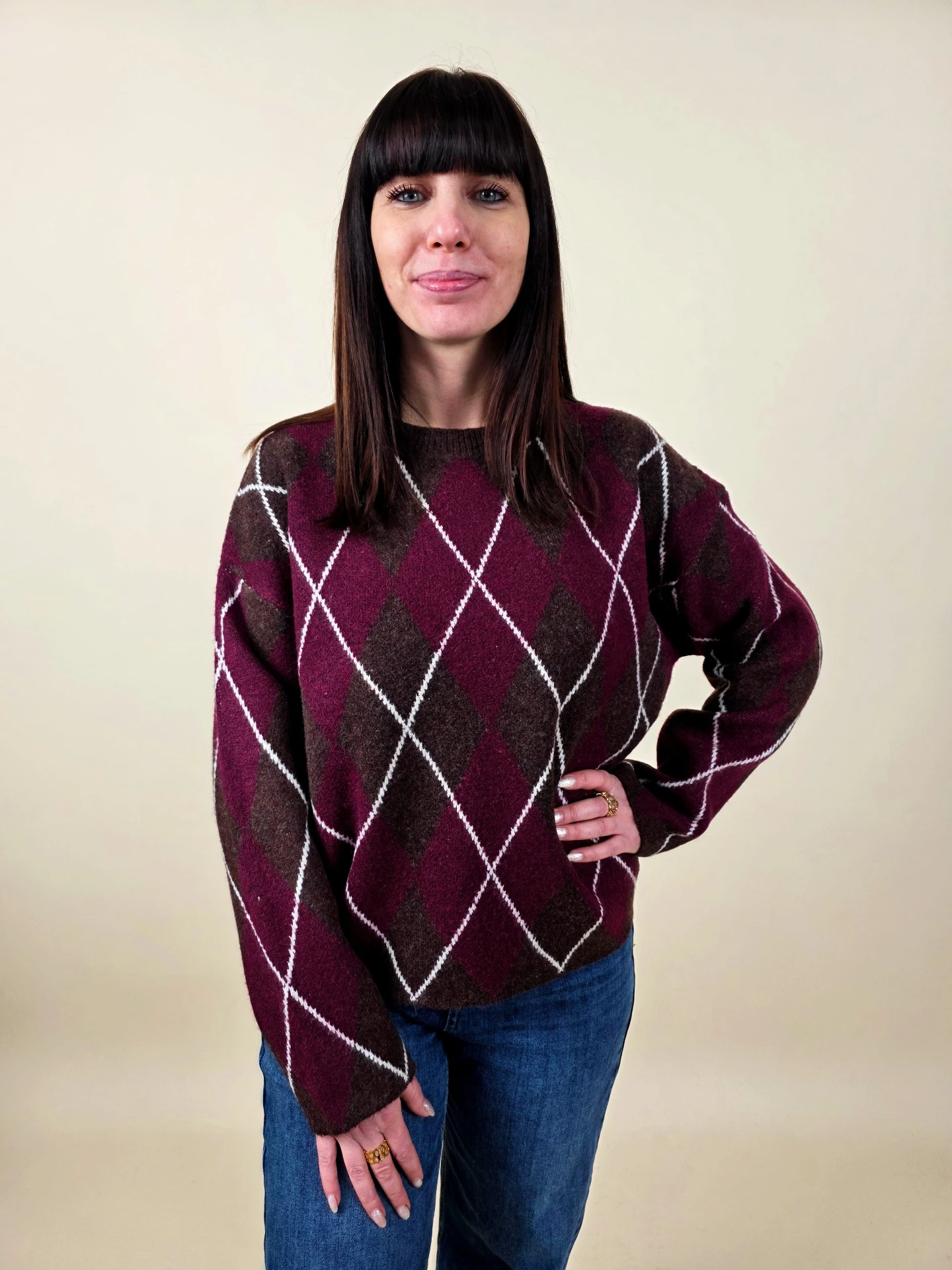 [00449] Pull à motifs losanges marron et bordeaux