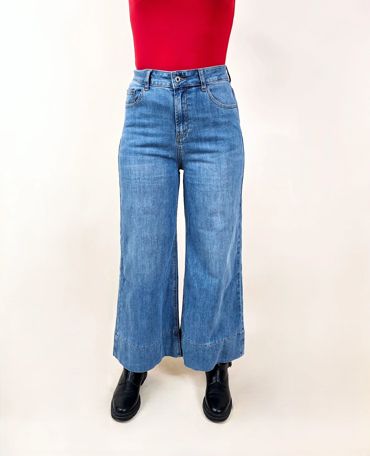 Jeans wide leg à taille haute