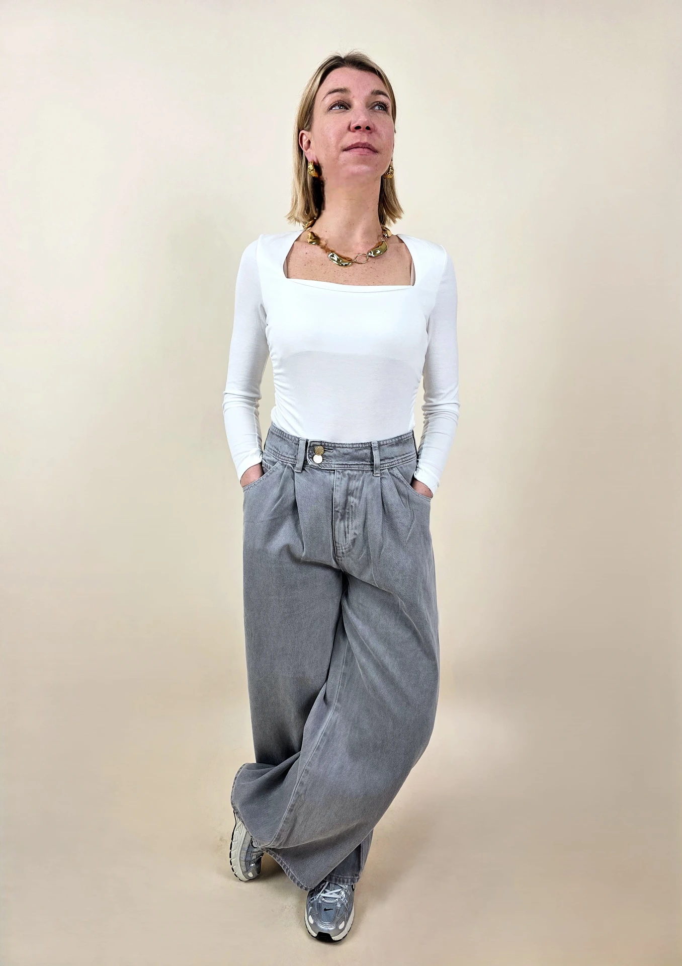 [00515_XS] Jeans large gris à pinces (XS)