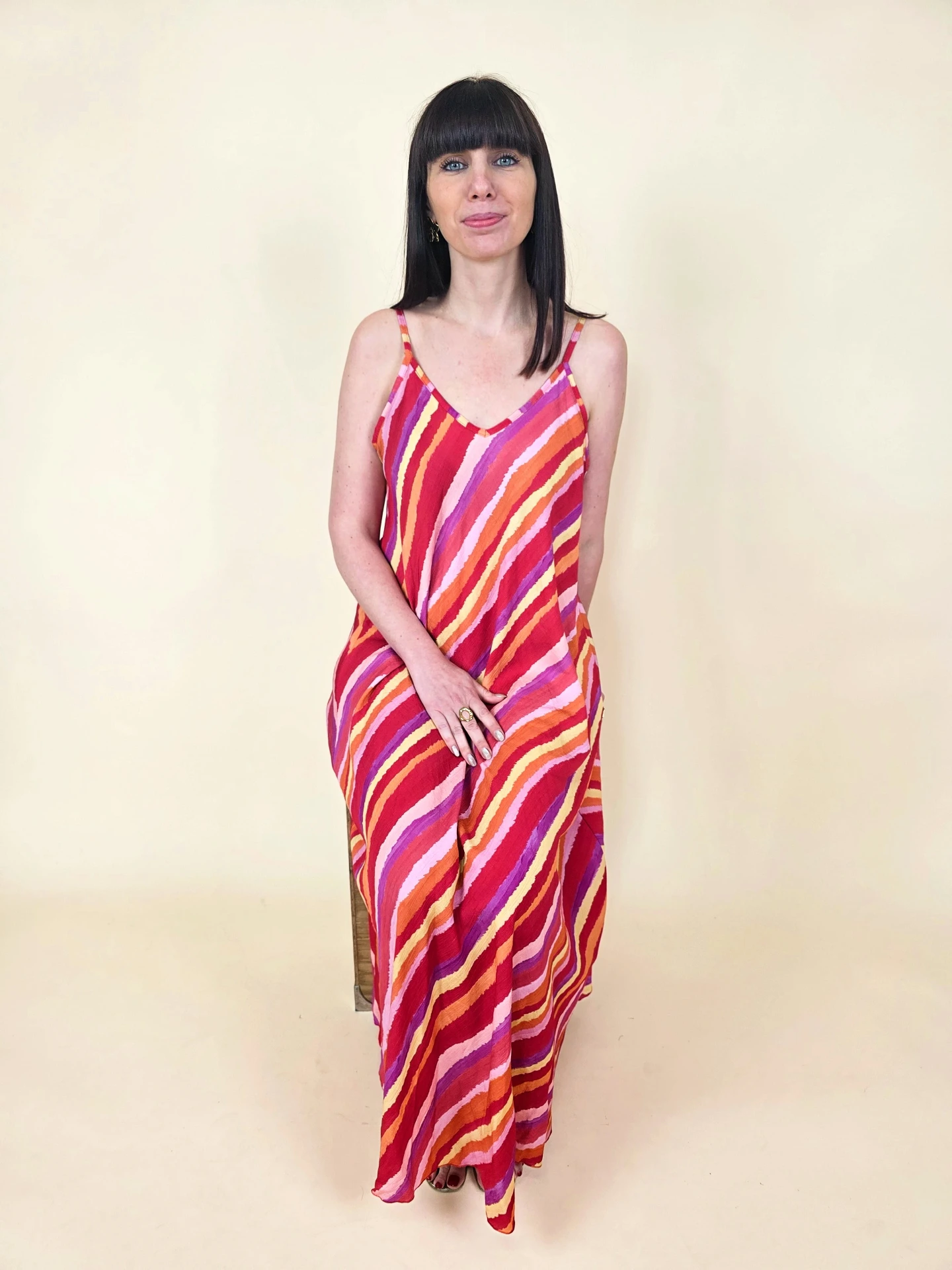 Robe fluide à rayures multicolores